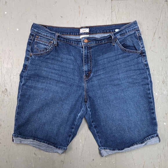 3/30$ Levi"s 515 Denim Bermudas - Picture 1 of 8